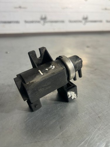 BMW 3 E46 2004 Diesel 110kW Turbolader Druckwandler Magnetventil 72279600