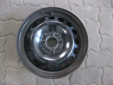 Stahlfelge Renault Twingo III vorne 5Jx15 ET38