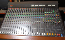 Consola de mezcla de audio mezcladora analógica Tascam M-320 vintage