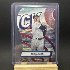 2024 Topps Stadium Club Chrome Triumvirates Mickey Mantle The Mick DieCut TVN-10