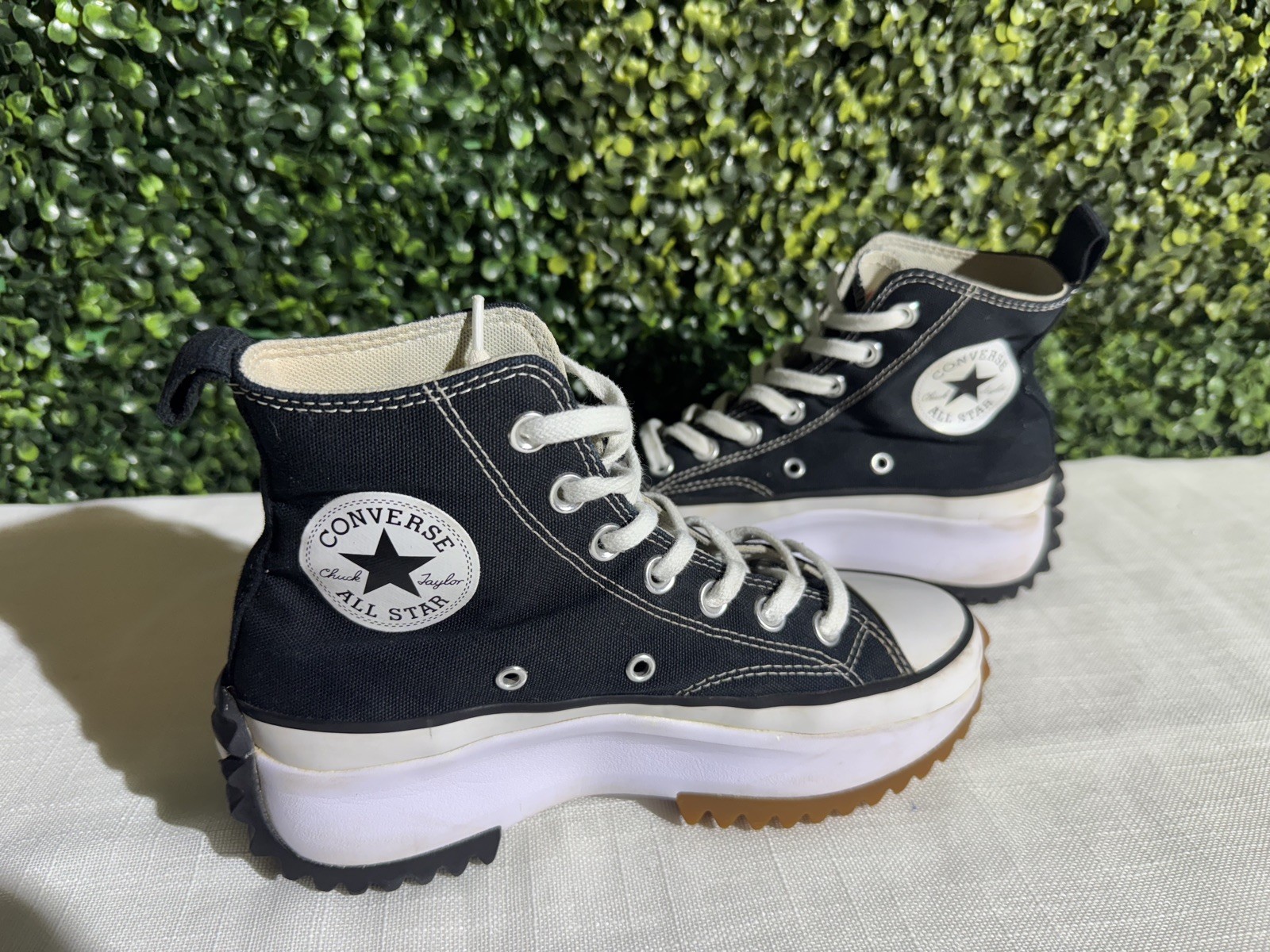 Converse Run Star Hike Hi Black White/Gum honey 166800C US M W