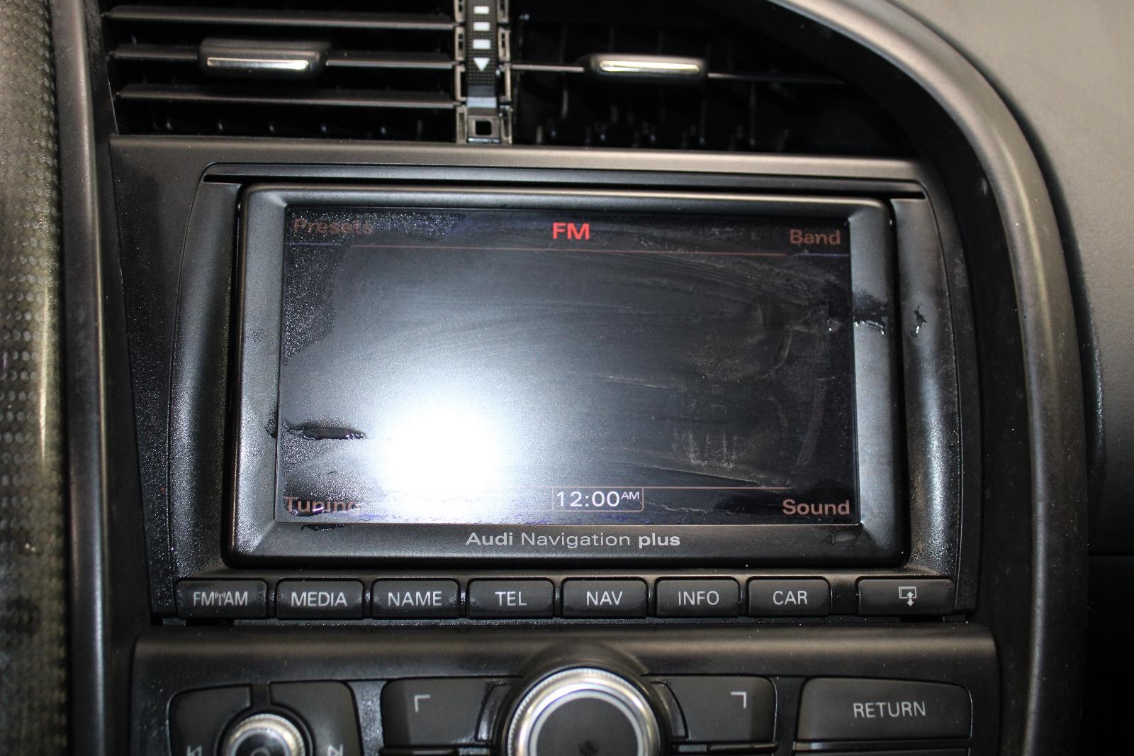 Audi R8 2011 Door framework