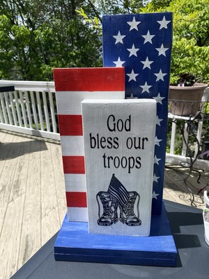 3 PCS God Bless Our Troops Wood Standalone Sign