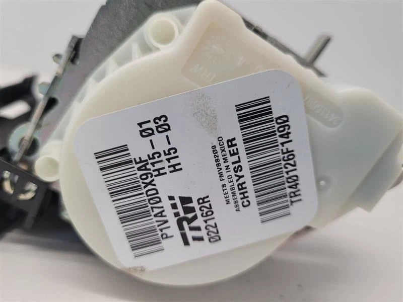 2015 16 2017 CHRYSLER 200 RIGHT RH REAR SEAT BELT RETRACTOR Foto 4 de 4