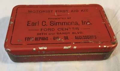 Vintage FORD Motorist First Aid Kit Tin Earl C Simmons Sandy Oregon