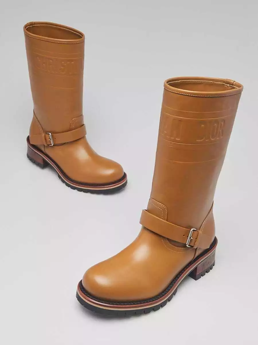 Bottes Christian Dior beige cuir de veau gaufré Dior Quest pointure 6,5/37