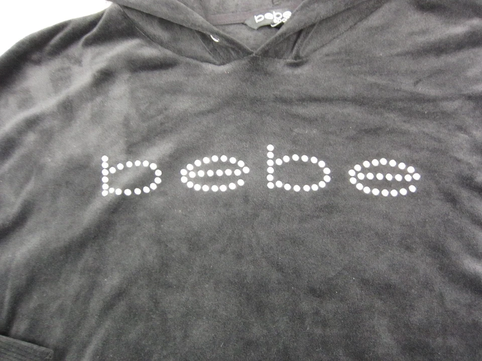 复古 Bebe 连帽衫女式大号黑色丝绒水钻女士运动衫 — 第 3/4 张图片