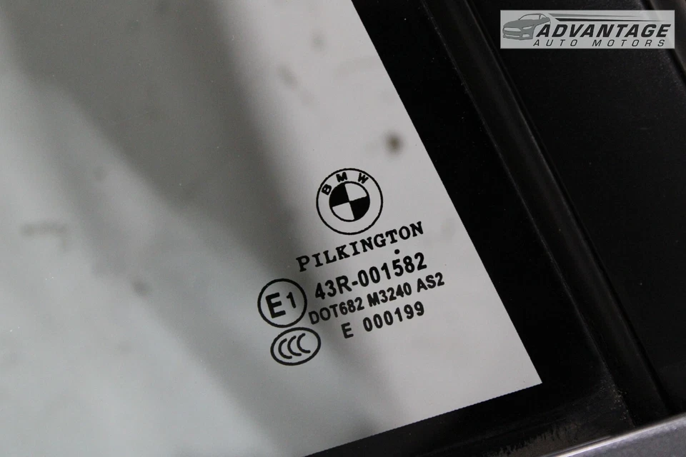 BMW 535I XDRIVE F10 2011-2016 panel de cubierta de puerta trasera derecha OEM Foto 4 de 4