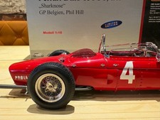 CMC 1/18 Ferrari Dino 156 F1 1961 Sharke Phil Hill Model Car