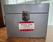 Vintage Porta-file Metal Lockable Portable File Box Case Office Filing L6-64R