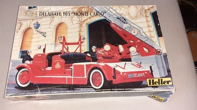 Heller 80780 , Delahaye 103 '' Monte Carlo '' ,Feuerwehr ,1:24 ,Alte OVP