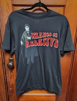 Vintage Johnny Depp Dark Shadows Strange Is Relative Movie Promo T-Shirt M