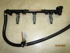 2005 05 04? 06? SEADOO GTX 4-TEC FUEL RAIL ASSEMBLY WITH INJECTORS