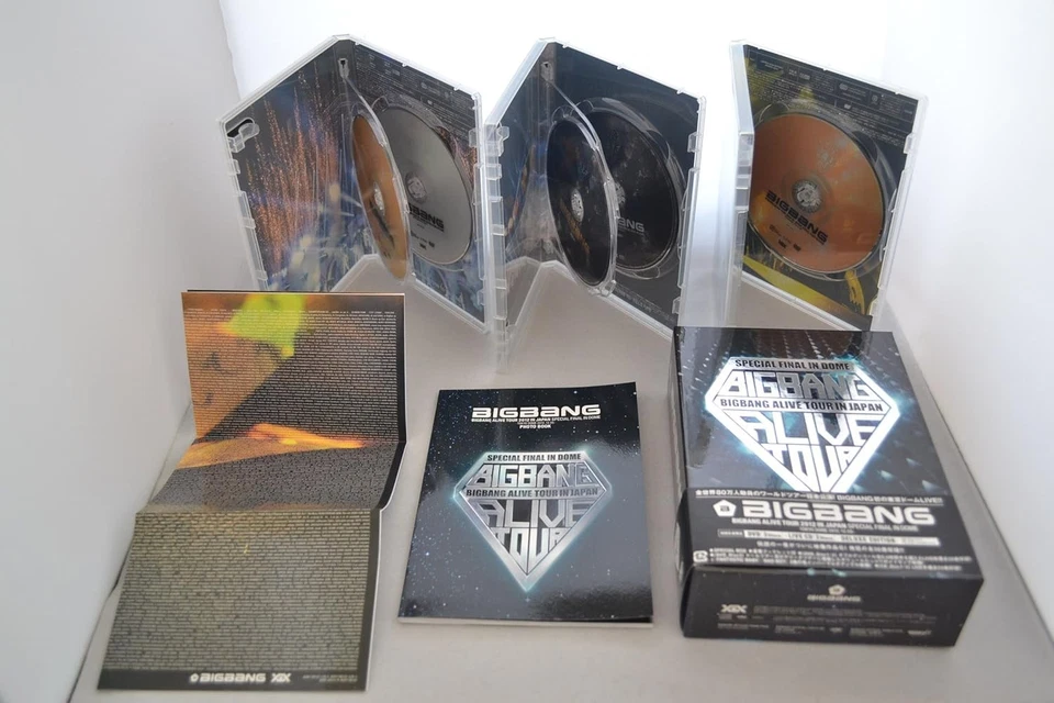 BIGBANG ALIVE TOUR 2012 IN JAPAN SPECIAL FINAL IN DOME TOKYO 2012.1.05 CD+DVD - Image 3 of 4