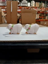 Set of Vintage 1990's Handpainted Pig Ceramic Salt & Pepper Shakers