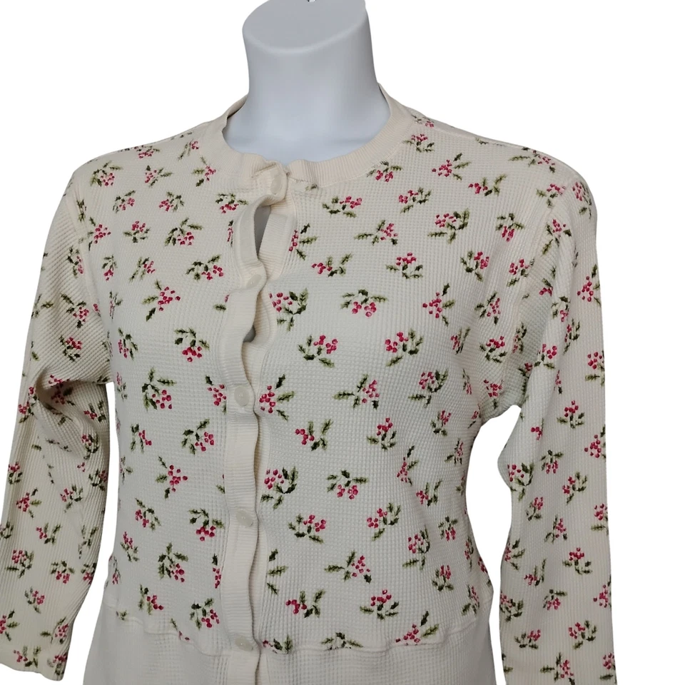 Vintage Victoria's Secret Country Thermal PJ Top Size Small Off White & Berries - Image 2 of 4