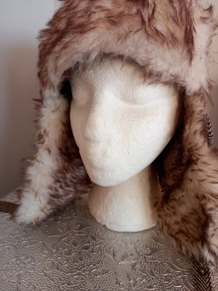 BNWT MEN'S ALDI FUR TRIM BROWN  WINTER TRAPPER HAT ONE SIZE - Image 4 of 4