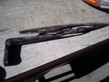WISCHARM SCHEIBENREINIGUNG VORN RECHTS FÜR PORSCHE BOXSTER TYP 986 2.7 1025546