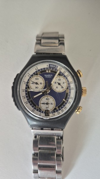 montre homme à quartz