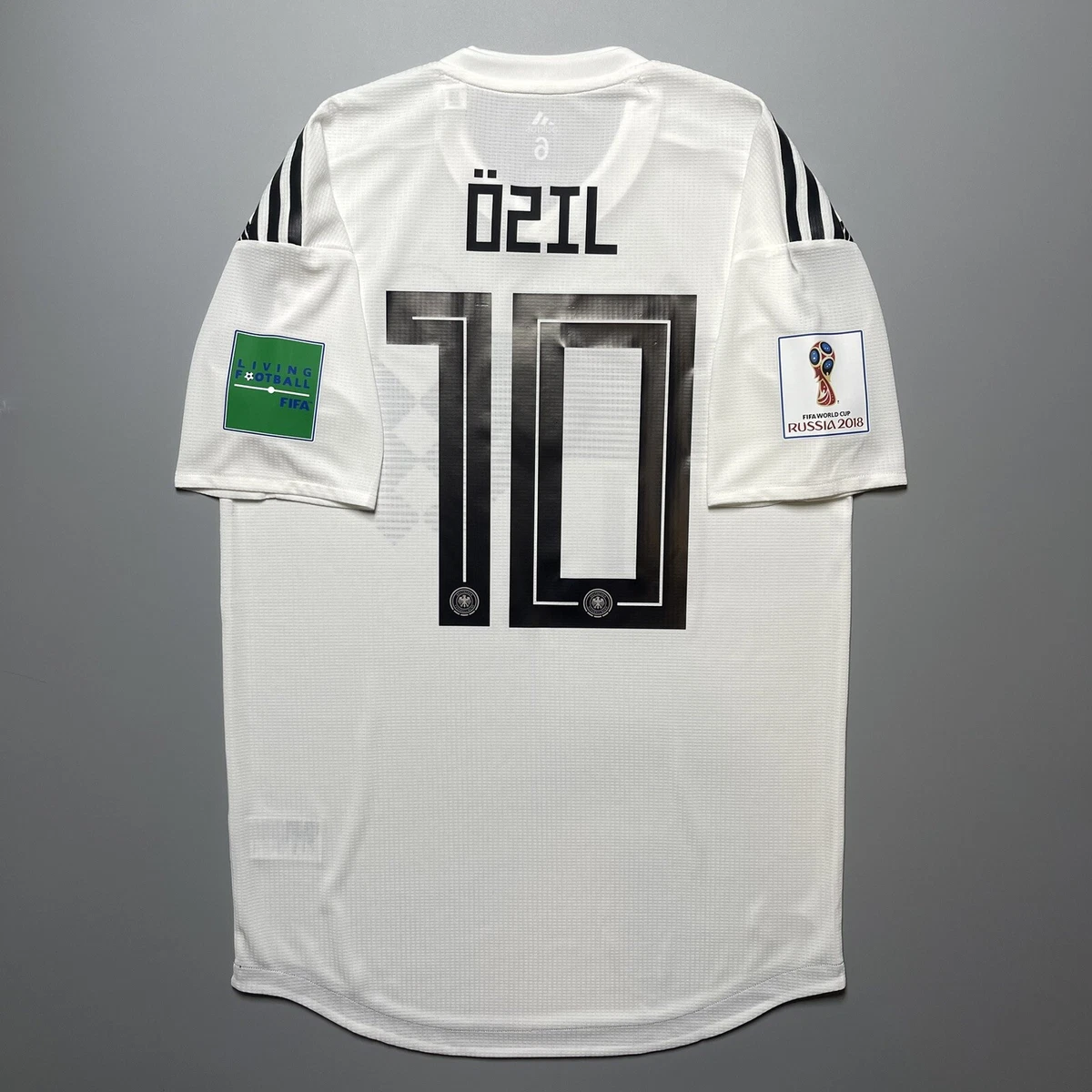 GERMANY ADIDAS 2018 WORLD CUP FOOTBALL HOME JERSEY #10 OZIL SIZE