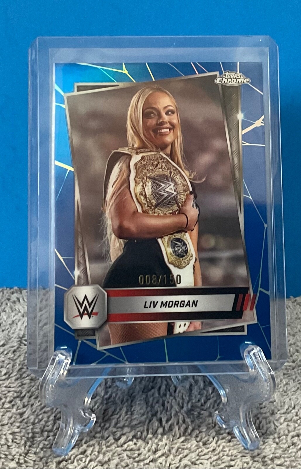 2025 Topps Chrome WWE Liv Morgan # 146 Blue Refractor 008/150