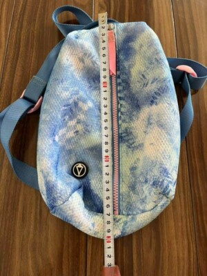 Original ivivva Rucksack Farbe Blau Muster/Design Aus Polyester