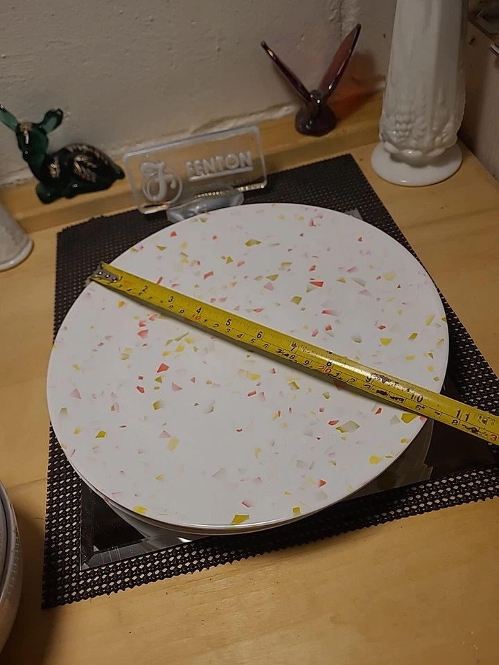 "Plato de comedor redondo de plástico terrazo Room Essentials 10,5"" rosa/amarillo + 4 cuencos" Foto 4 de 4