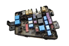 11-13 Hyundai Equus Front Engine Bay Fuse Junction Box 91210-3N090 Oem