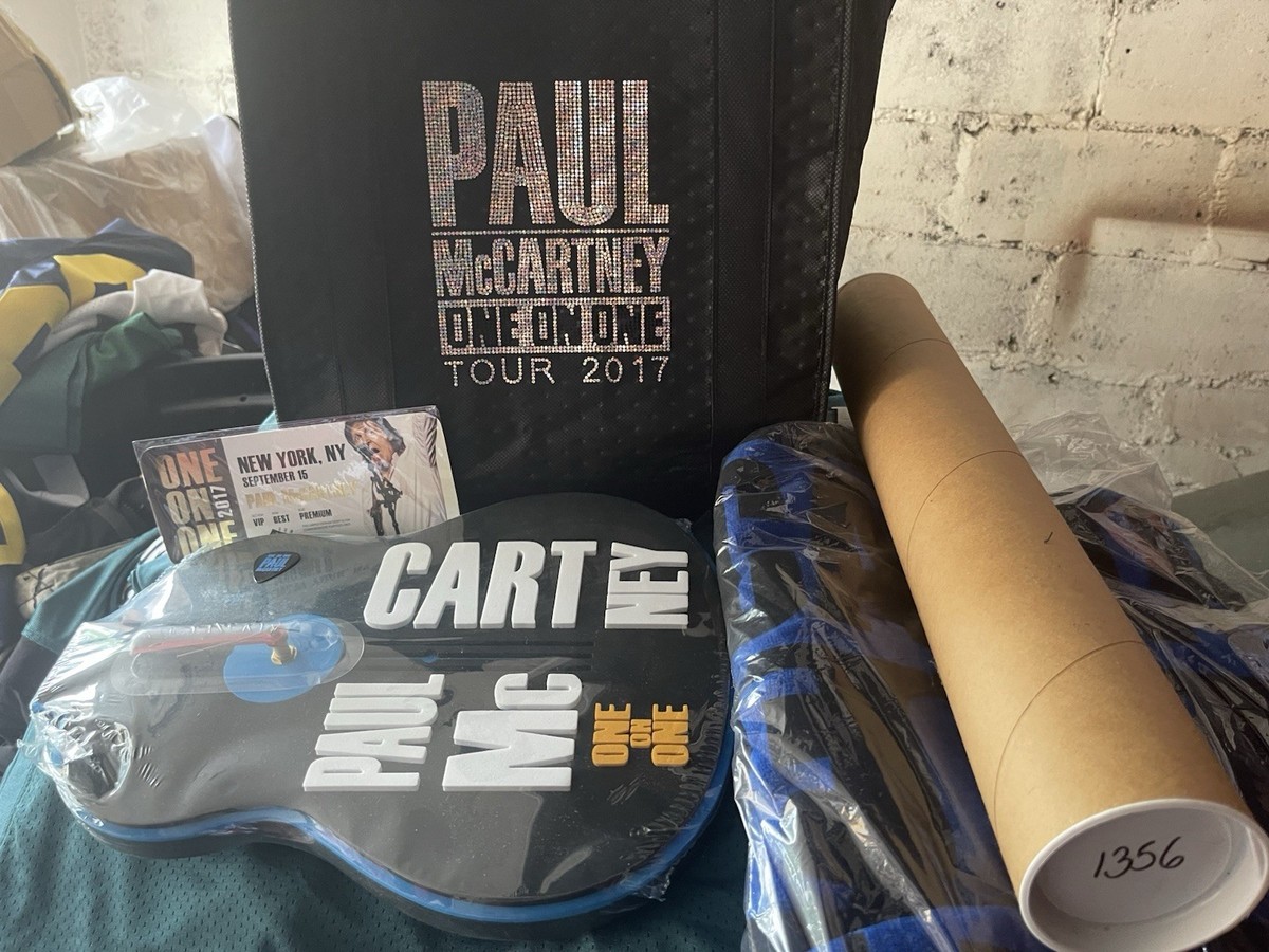 Paul McCartney One On One Tour 2017 VIP Swag Merchandise Complete