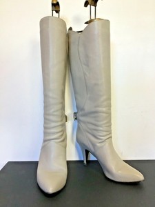 pale grey boots