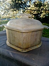 UNIQUE Vintage Heart Shaped Aluminum Pot & Lid by Guardian Service Ware ❤️ ts17j