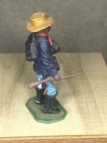 Bugle & Guidon, American Civil War-Era Cavalry Trooper - Picture 2 of 3