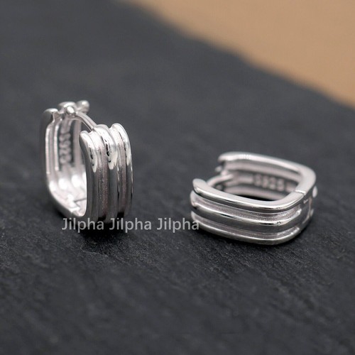 Mens Sterling Silver Small Square Huggie Hoop Earrings Ribbed Textured A4543 - Picture 5 of 8