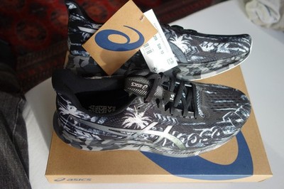 Asics Noosa Tri 14 Black/Pure Silver EUR 42 neu mit Etikett und Karton