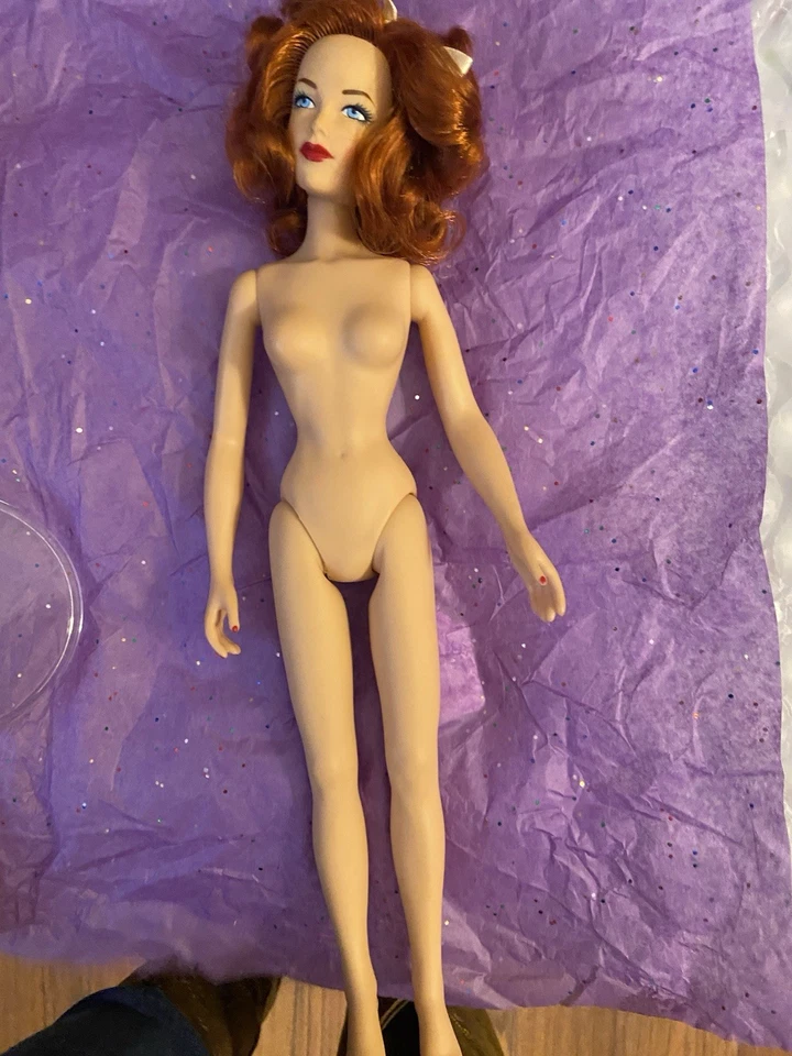 BRENDA STARR DISEÑADA POR ROBERT TONNER. Años 90. Effanbee Company años 90. Foto 4 de 4