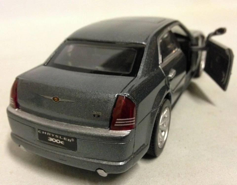 NEWRAY, CHRYSLER 300C Dark Gray, 1/32, NEW50433HH - Image 4 of 4