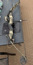 PSE Nova Game Sport Compound Bow, Peak draw weight 70 lb.Draw length 29" R/H #23