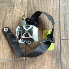 2011-2012 Ford Explorer Front Left Driver Seat Belt Retractor Assembly Black Oem 2011-2012 Ford Explorer Front Left Driver Seat Belt Retractor Assembly Black Oem