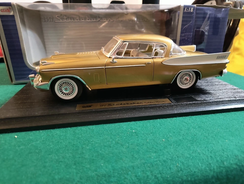 1:18 Anson 1957 Studebaker Golden Hawk #7552 - Immagine 2 di 4
