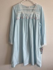 Vtg Lorraine Whisper Warm Dacron L Large Nightgown Soft Blue Lace Trim NWT