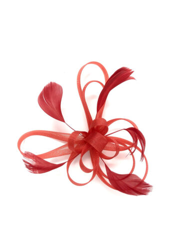 Red Feather Fascinator Hair Clip Ladies Day Races Wedding Hair Accessory - Picture 1 of 2