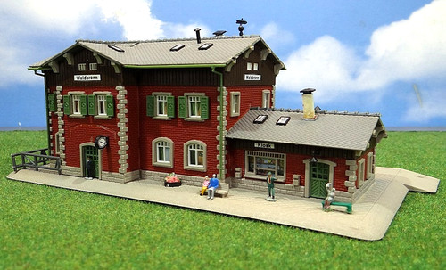 Vollmer N 7523 estación Waldbronn modelo terminado época III vía N | B663 | Condition: Gebraucht