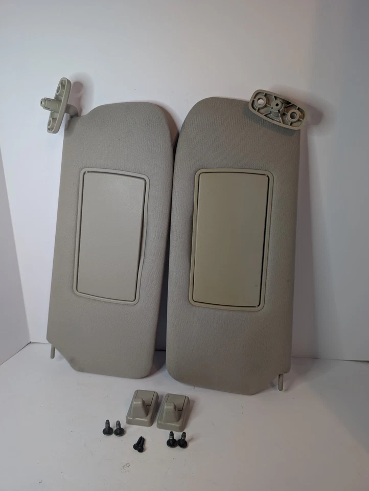 🔥OEM 2007–2012 Nissan Sentra Sun Visors Set Gray w/ Brackets & Screws 🔥 - Image 4 of 4