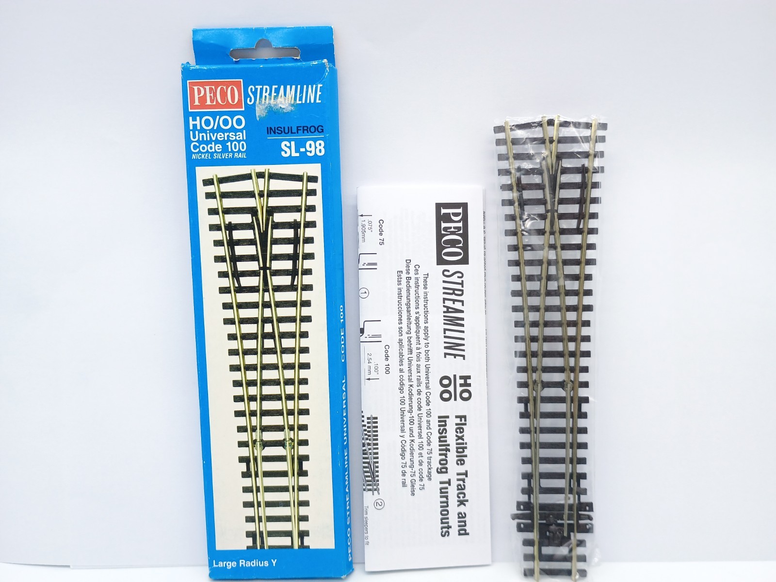 PECO Insulfrog SL-98 Large Radius Y Point - OO - New & Boxed (WTB)