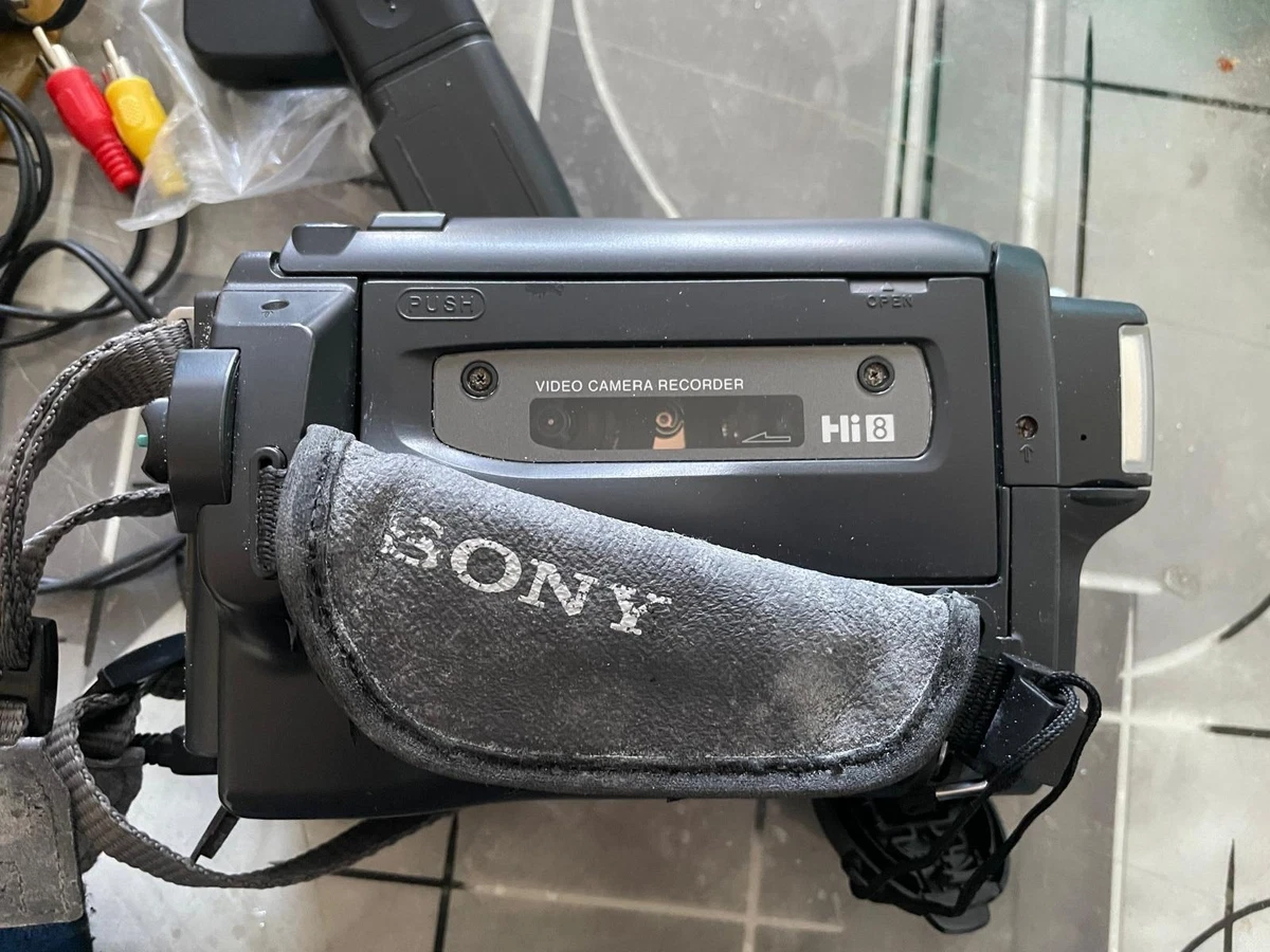 Cámara móvil Sony CCD-TRV59E PAL Hi8