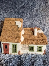 Dept 56 The Cottage Of Bob Cratchit And Tiny Tim 1986 Dicken's Village W/Box