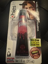 Rubie's Vampire Blood and Teeth Glow in the Dark Halloween Makeup H109