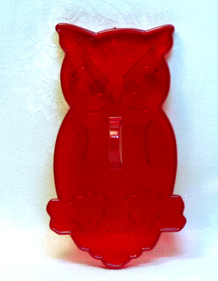 HRM Vintage Design New Red Plastic Cookie Cutter -  Owl Nature Halloween School