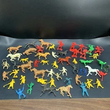 Vtg Western Cowboys Indians Horses Marx Toys Tim-Mee Toys Plastic Figures 50 +