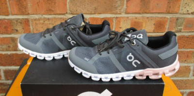 Damen OnCloud Turnschuhe Running Cloudflow Mädchen Turnschuhe Rock/Rose UK 3,5 Neu mit Karton